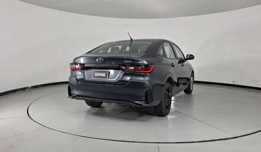 Toyota Yaris 1.5 BASE Sedan 2023