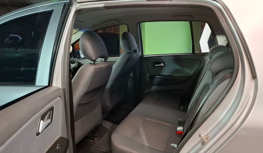 Volkswagen Fox 1.6 COMFORTLINE Hatchback 2010