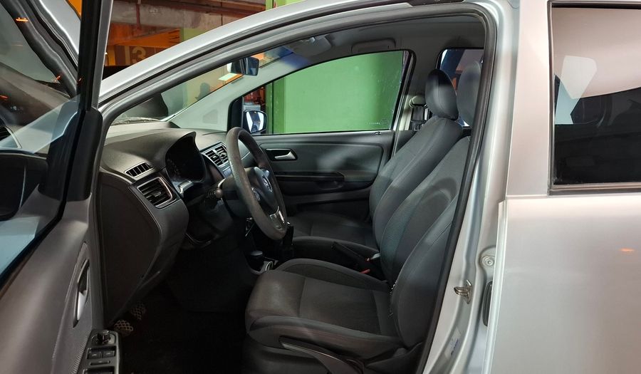 Volkswagen Fox 1.6 COMFORTLINE Hatchback 2010