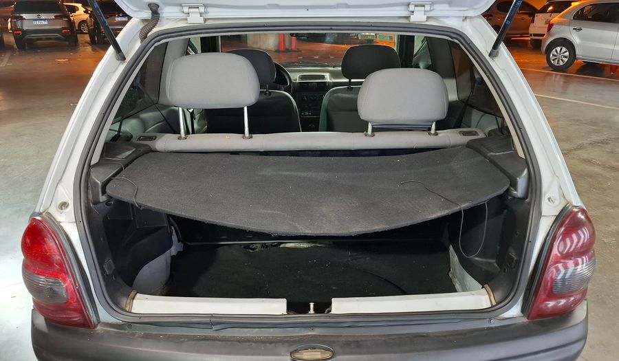 Chevrolet Corsa Classic 1.4 CLASSIC LIFE MT Hatchback 2010