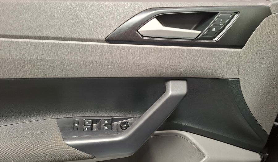 Volkswagen Polo 1.6 MSI COMFORTLINE Hatchback 2018