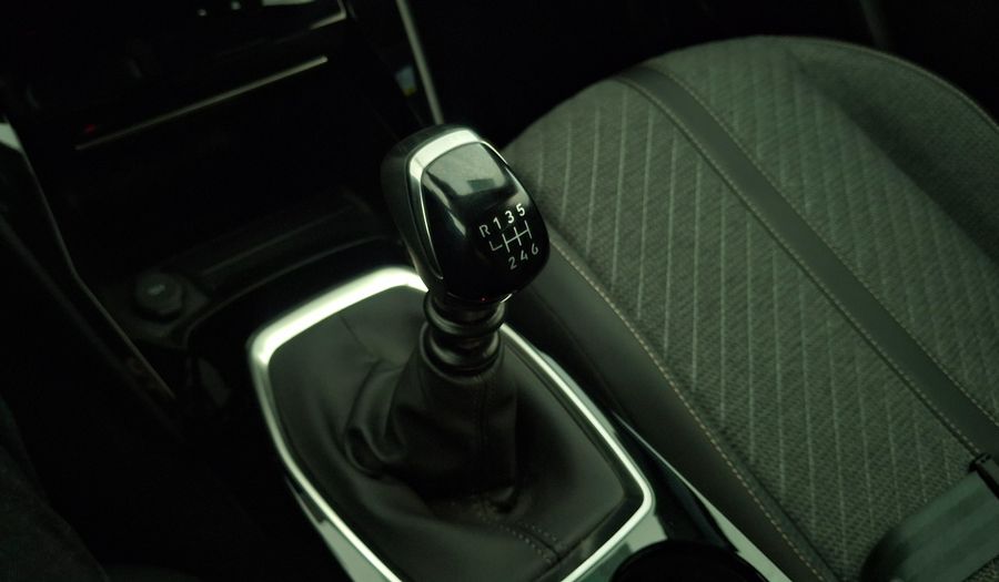 Peugeot 2008 1.2 PURETECH 130 ALLURE Suv 2024