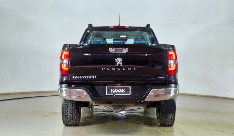 Peugeot Landtrek 2.2 BLUEHDI AUTO 180 ACTION4 4WD Pickup 2024