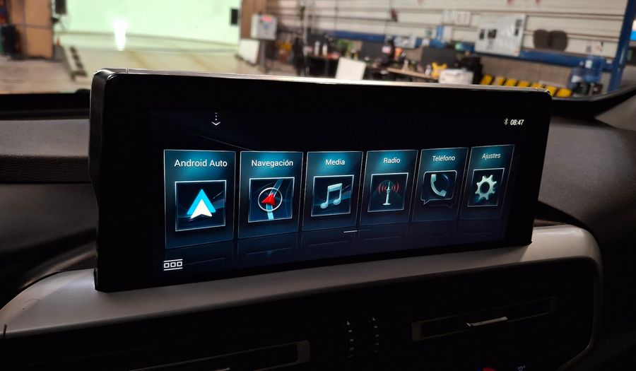 Peugeot Landtrek 2.2 BLUEHDI AUTO 180 ACTION4 4WD Pickup 2024