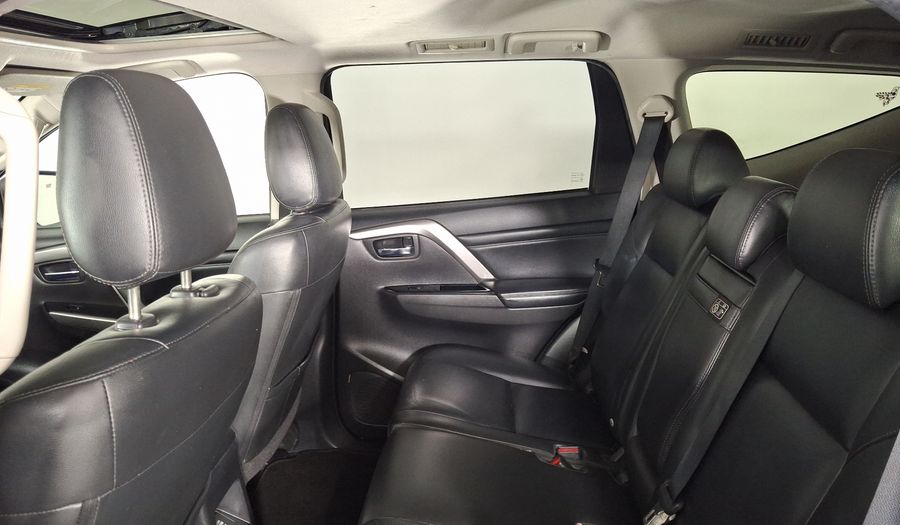 Mitsubishi Montero 3.0 SE AUTO 4WD Suv 2020