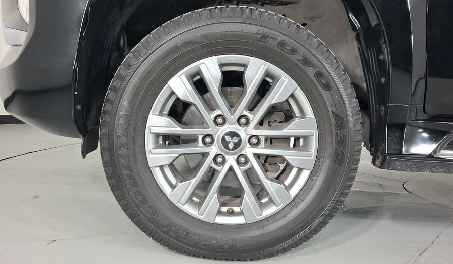 Mitsubishi Montero 3.0 SE AUTO 4WD Suv 2020