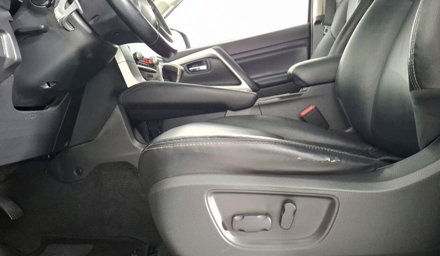 Mitsubishi Montero 3.0 SE AUTO 4WD Suv 2020