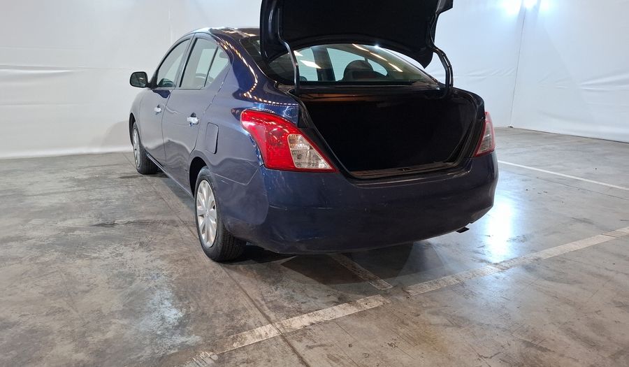 Nissan Versa 1.6 SENSE TA AC Sedan 2012