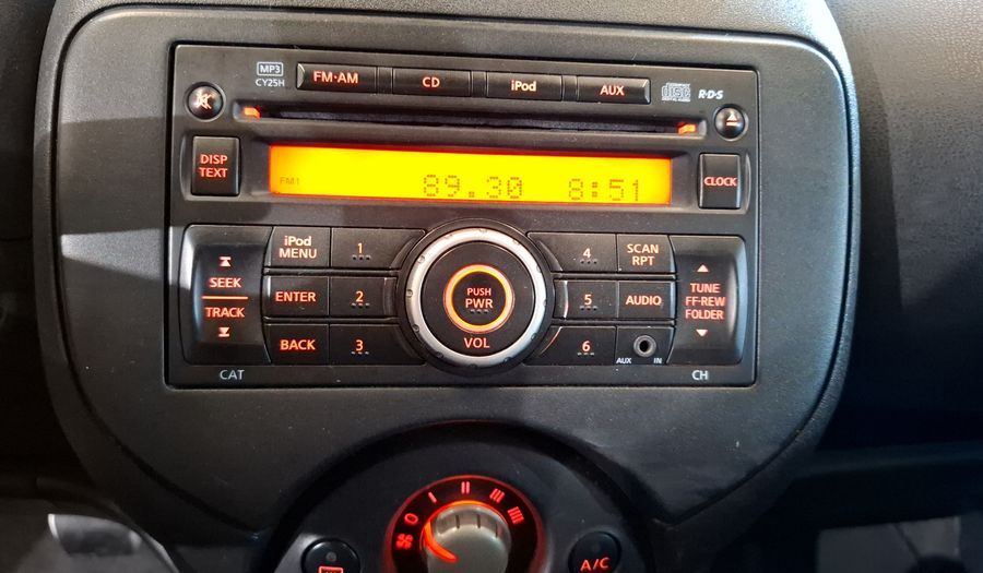 Nissan Versa 1.6 SENSE TA AC Sedan 2012