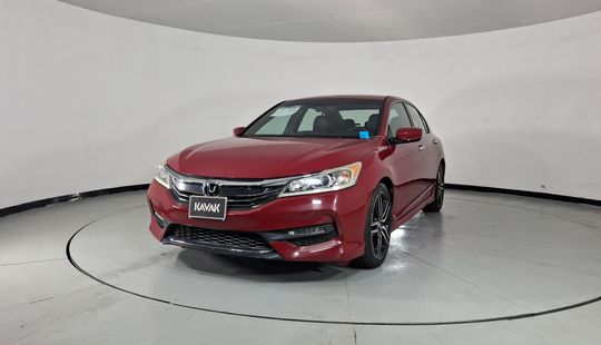 2016 • 124,349 km • Automático