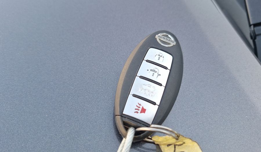 Nissan Versa 1.6 SENSE Sedan 2021