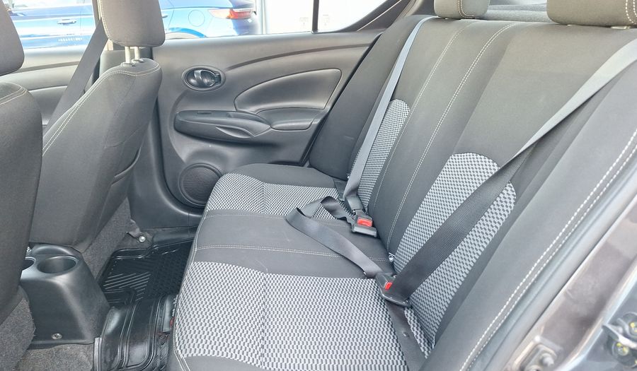 Nissan Versa 1.6 SENSE Sedan 2021