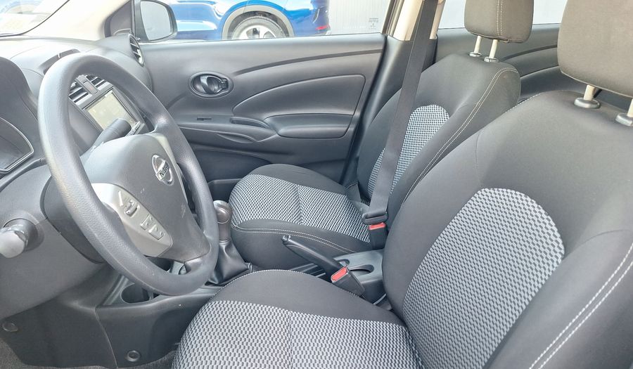 Nissan Versa 1.6 SENSE Sedan 2021