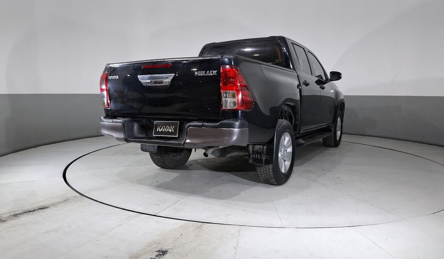 Toyota Hilux 2.7 DOBLE CABINA SR (D-CAB MID) Pickup 2017