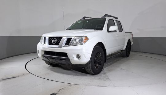 Nissan • Frontier