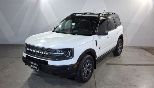 Ford • Bronco