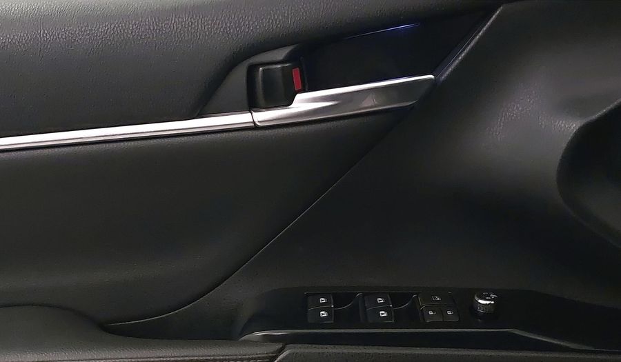 Toyota Camry 2.5 XLE NAVI AUTO Sedan 2019