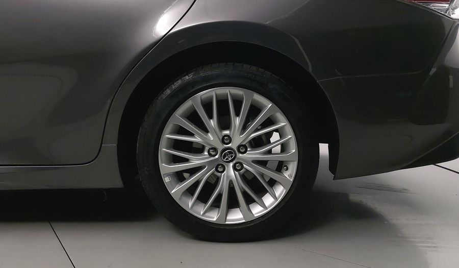 Toyota Camry 2.5 XLE NAVI AUTO Sedan 2019