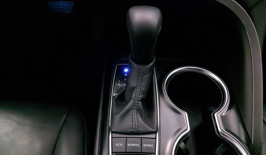 Toyota Camry 2.5 XLE NAVI AUTO Sedan 2019