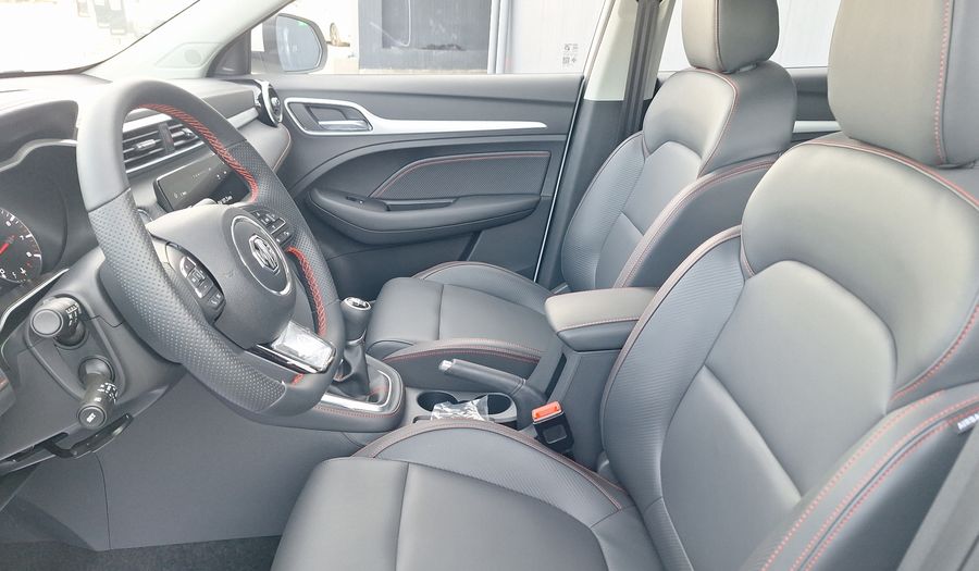 Mg Zx 1.5 DLX Suv 2026