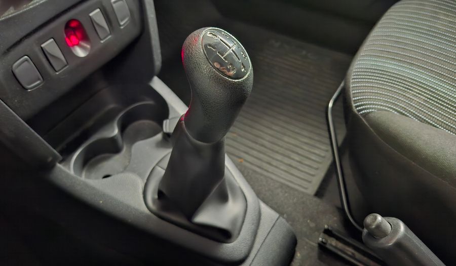 Renault Logan 1.6 AUTHENTIQUE PLUS Sedan 2018