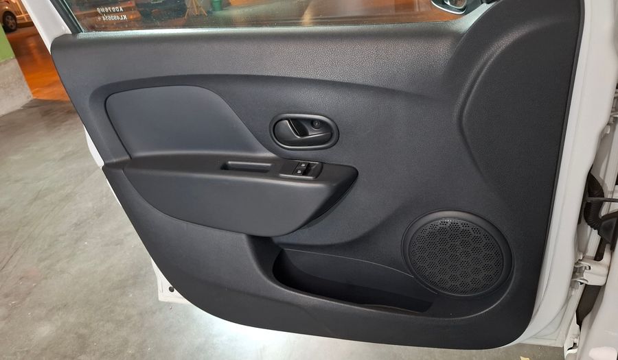 Renault Logan 1.6 AUTHENTIQUE PLUS Sedan 2018