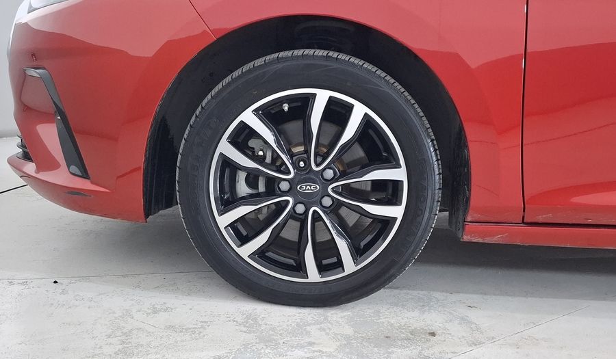 Jac J7 1.5 ADVANCED MT Hatchback 2022