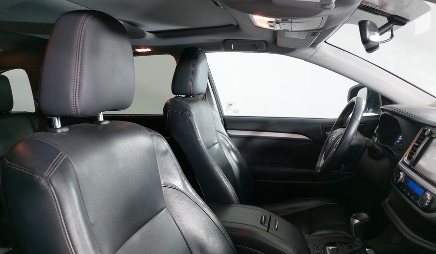 Toyota Highlander 3.5 XLE Suv 2016