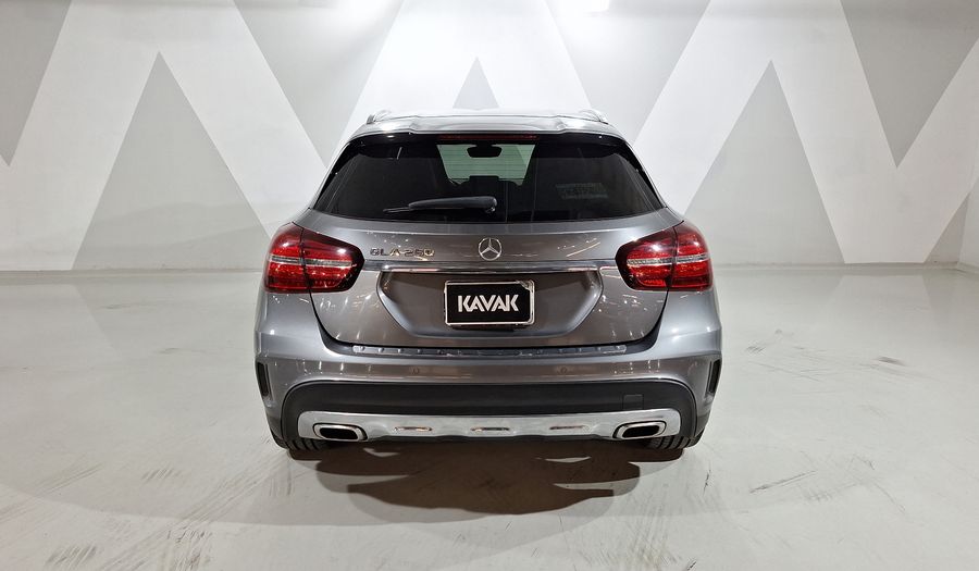 Mercedes Benz Clase Gla 2.0 GLA 250 SPORT DCT Suv 2020