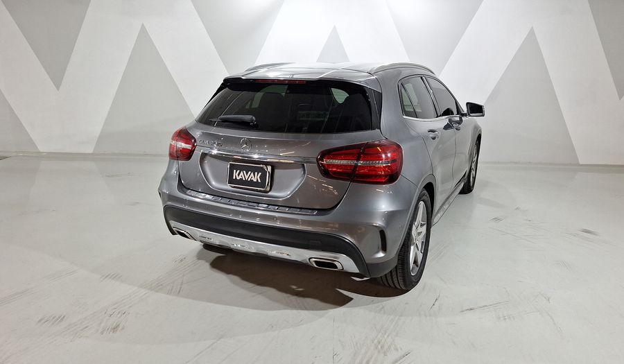 Mercedes Benz Clase Gla 2.0 GLA 250 SPORT DCT Suv 2020