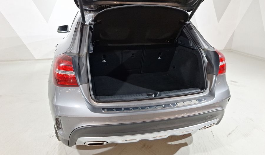 Mercedes Benz Clase Gla 2.0 GLA 250 SPORT DCT Suv 2020