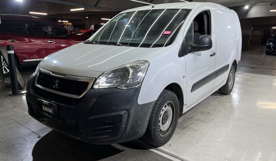 Peugeot Partner 1.6 HDI MAXI DIESEL 5P MT Van 2017