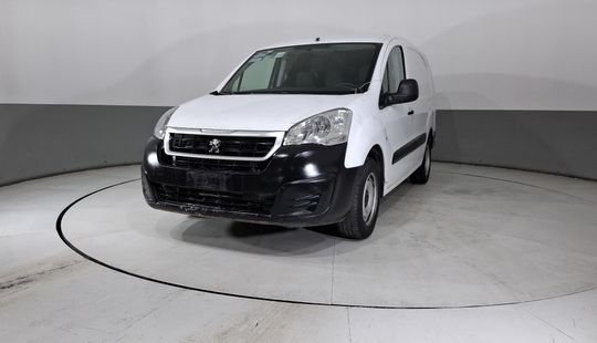 Peugeot • Partner