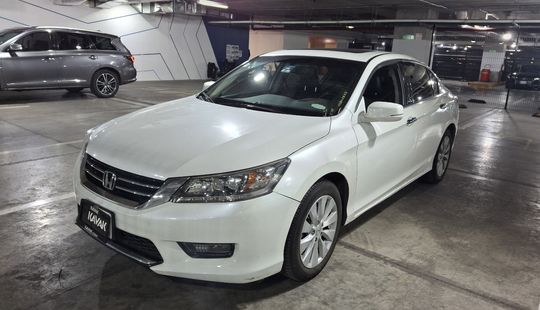 Honda • Accord