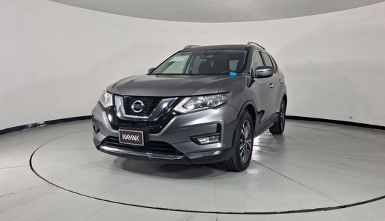 Nissan • X-Trail