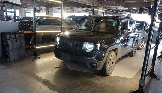 Jeep • Renegade