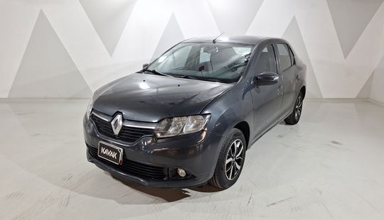 Renault • Logan