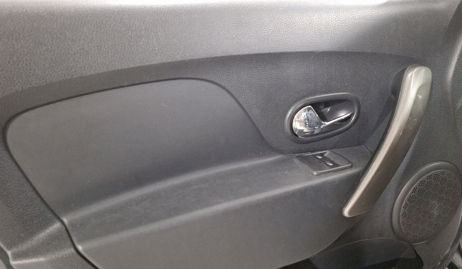 Renault Logan 1.6 INTENS MT Sedan 2019