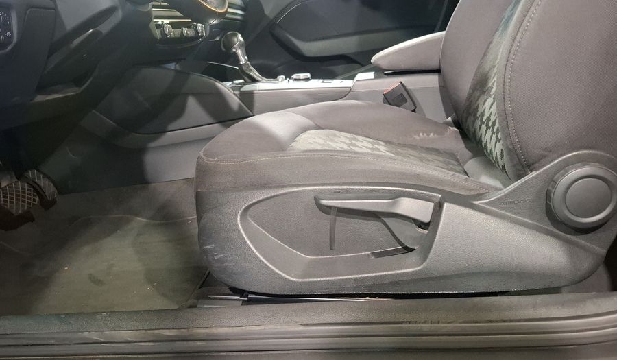 Audi A3 1.4 TFSI AMBIENTE S TRONIC Hatchback 2013