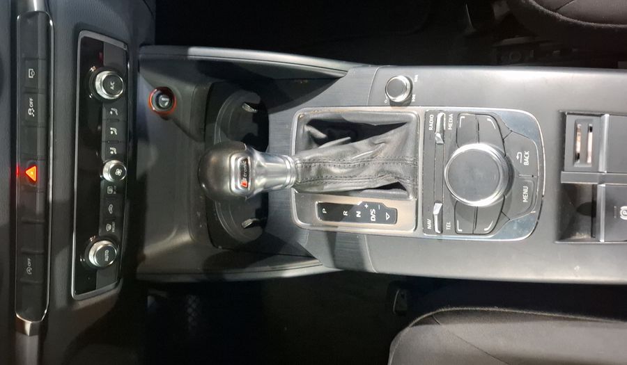 Audi A3 1.4 TFSI AMBIENTE S TRONIC Hatchback 2013