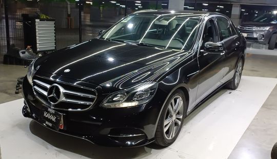 Mercedes Benz • Clase E