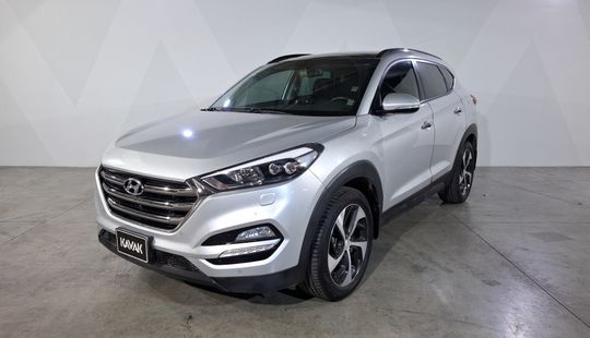 Hyundai • Tucson