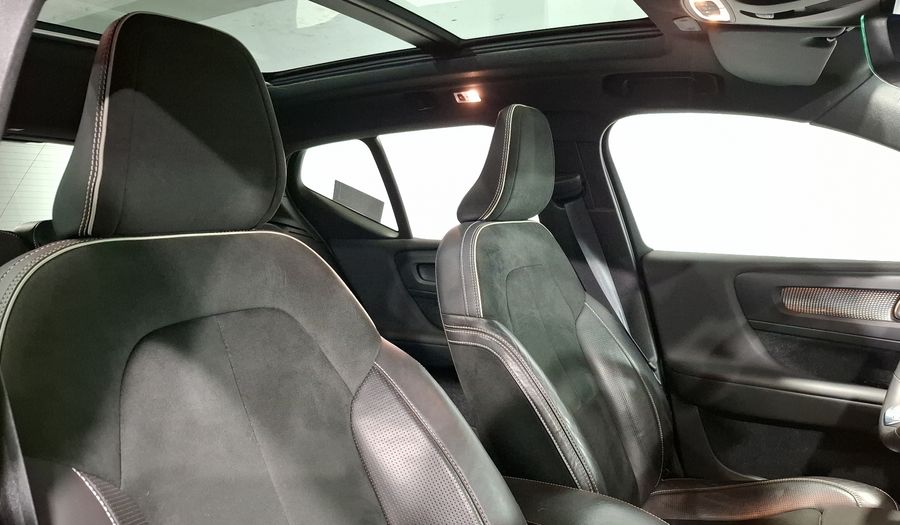 Volvo Xc40 2.0 T5 R-DESIGN AUTO 4WD Suv 2020