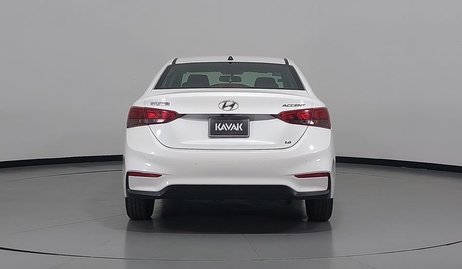 Hyundai Accent 1.6 GL MID AUTO Sedan 2021