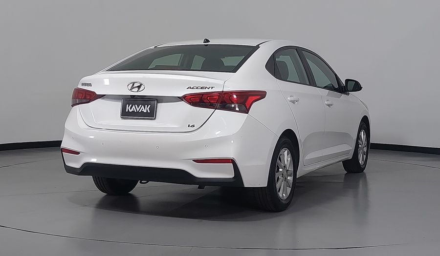 Hyundai Accent 1.6 GL MID AUTO Sedan 2021