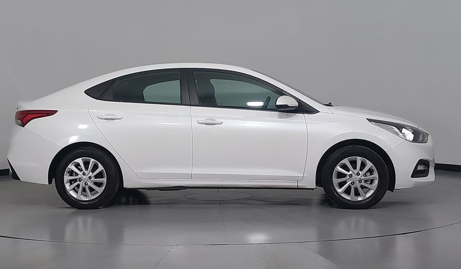Hyundai Accent 1.6 GL MID AUTO Sedan 2021