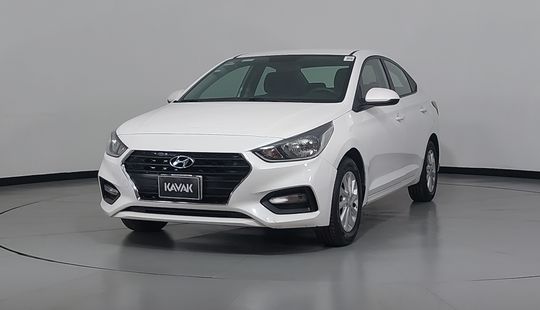 Hyundai • Accent