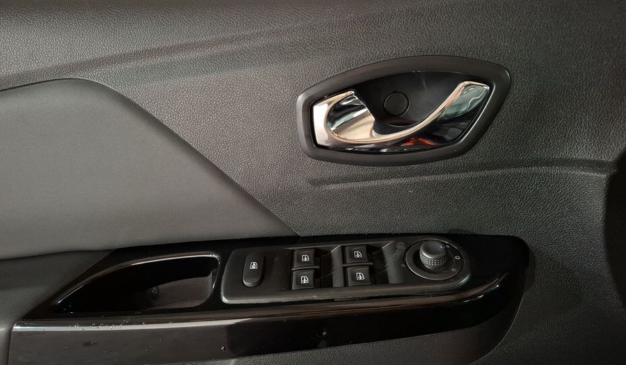 Renault Captur 2.0 ICONIC DEH SMR M AUTO Hatchback 2020