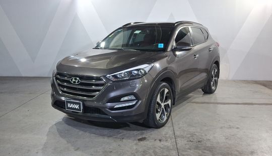 Hyundai • Tucson
