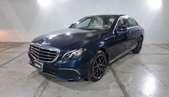 Mercedes Benz • Clase E